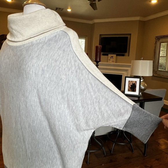 White House Black Market Sweater Women's XL X-Large Dolman Sleeves Colorblock - Picture 9 of 16